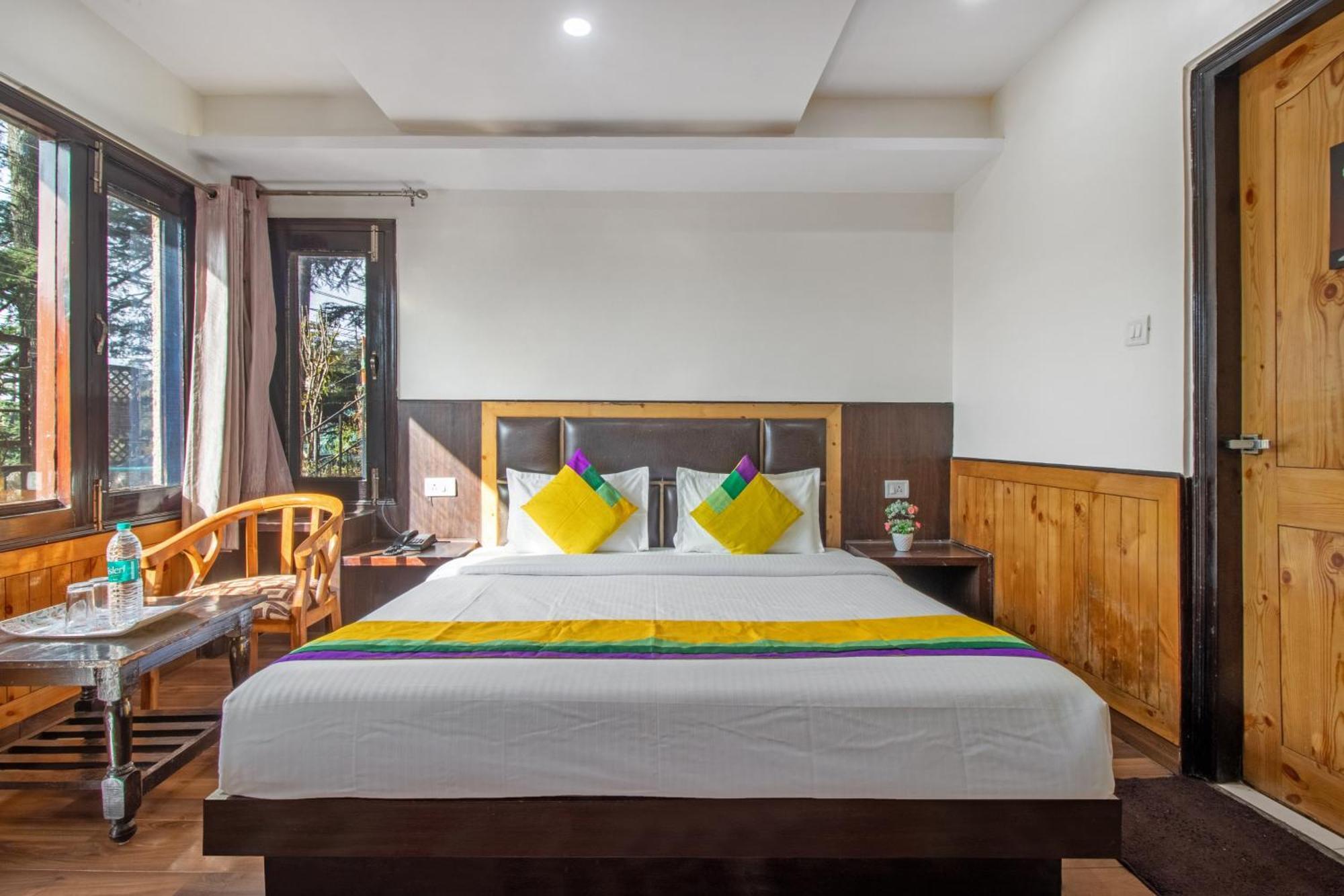 Itsy Hotels Avantika With Forest View Shimla Exterior foto